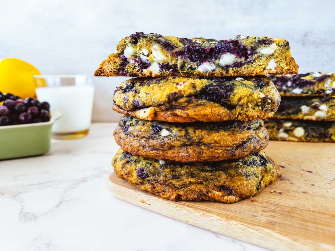lemon-blueberry-cookies-4-1068x800