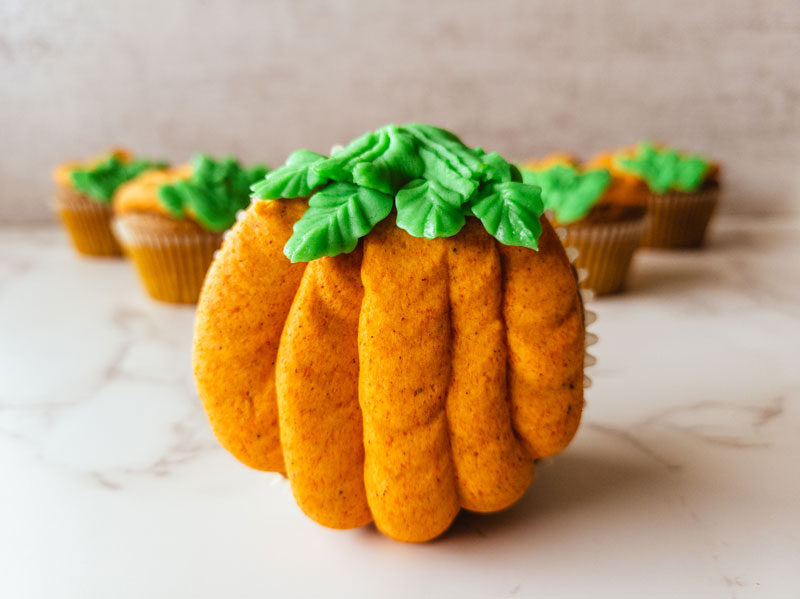 Pumpkin-cupcake-v3_web